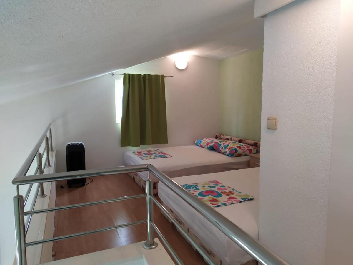 Apartmani Mira Drašnice Exterior foto