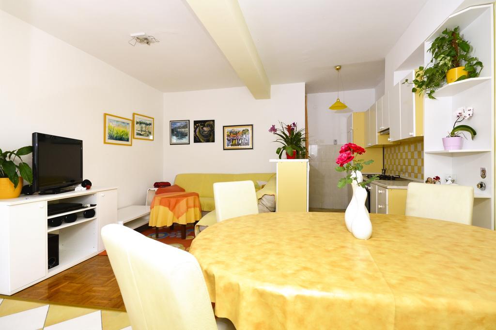 Apartmani Mira Drašnice Exterior foto