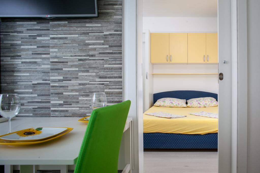 Apartmani Mira Drašnice Exterior foto